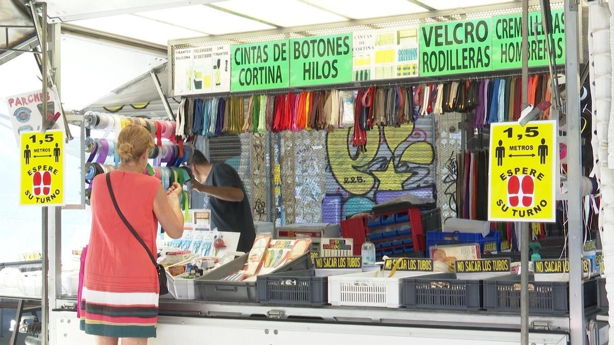 Los mercadillos ambulantes y el Rastro reabren la próxima semana con &quot;prudencia&quot; y nuevas medidas de seguridad