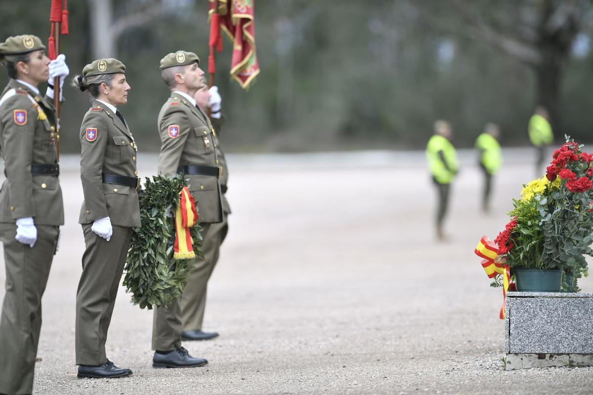 Fotogalería | Así ha sido la jura de bandera en el Cefot de Cáceres presidida por Felipe VI