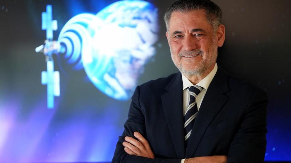Entrevista al director general de Hisdesat, Miguel Ángel García Primo.