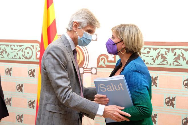 La cúpula de Salut durante la pandemia, a juicio por el retraso en vacunar a policías