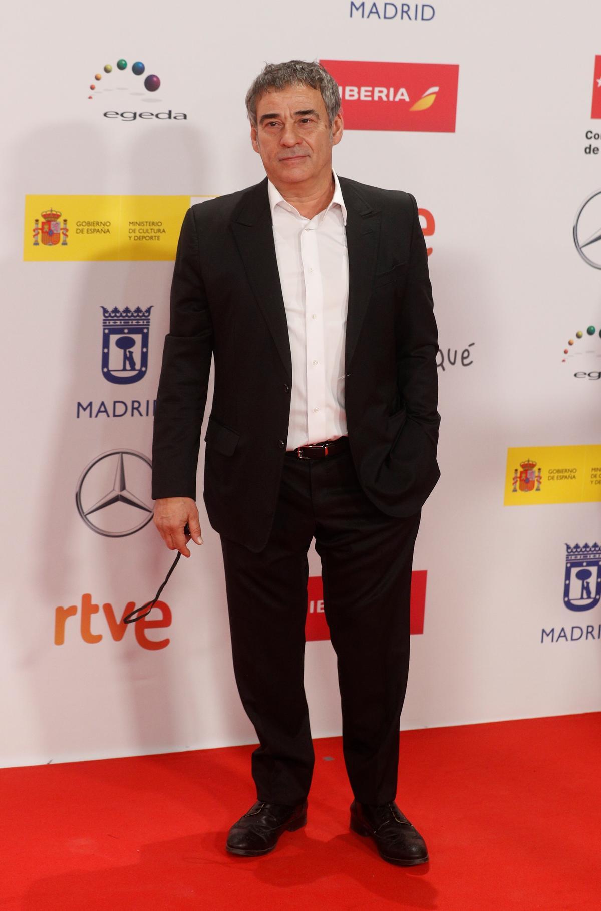 El actor Eduard Fernández a su llegada a la gala de entrega de los Premios Forqué.