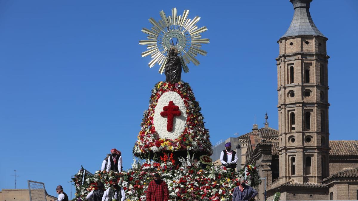 FOTOGALERÍA | La Ofrenda de Flores de estas Fiestas del Pilar 2021 II