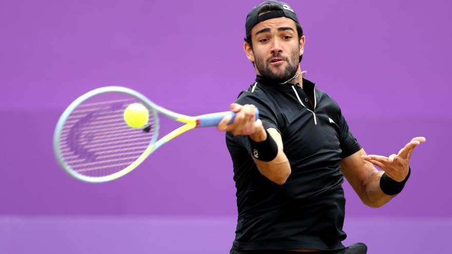 Matteo Berrettini se cae de Wimbledon por covid