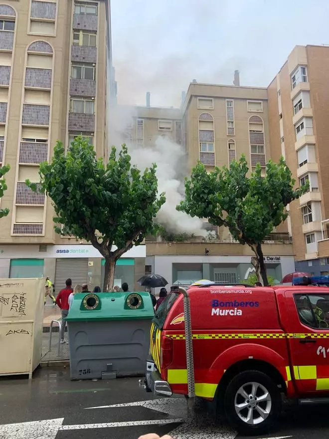 Incendio en el barrio murciano de San Antón