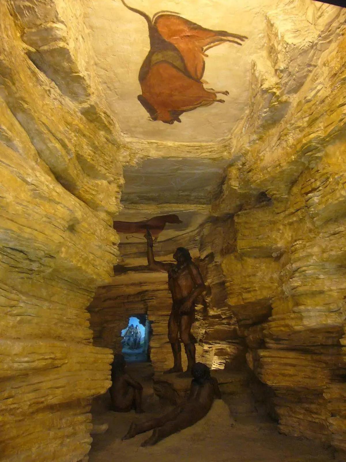 Diorama de la cueva de Altamira, obra de Josep Font, creado para la Exposición Internacional de Barcelona de 1929