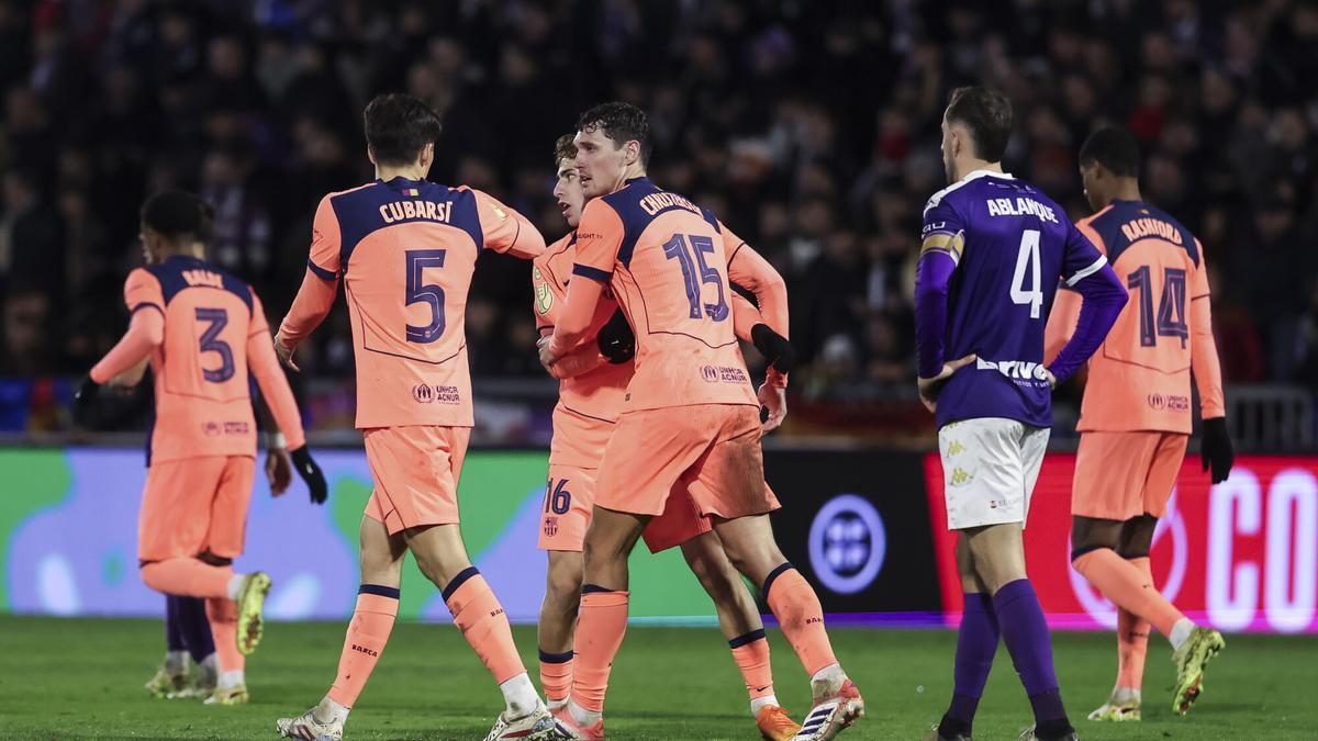 Christensen, en el centro, celebra su gol en Guadalajara en el partido de Copa de este martes.