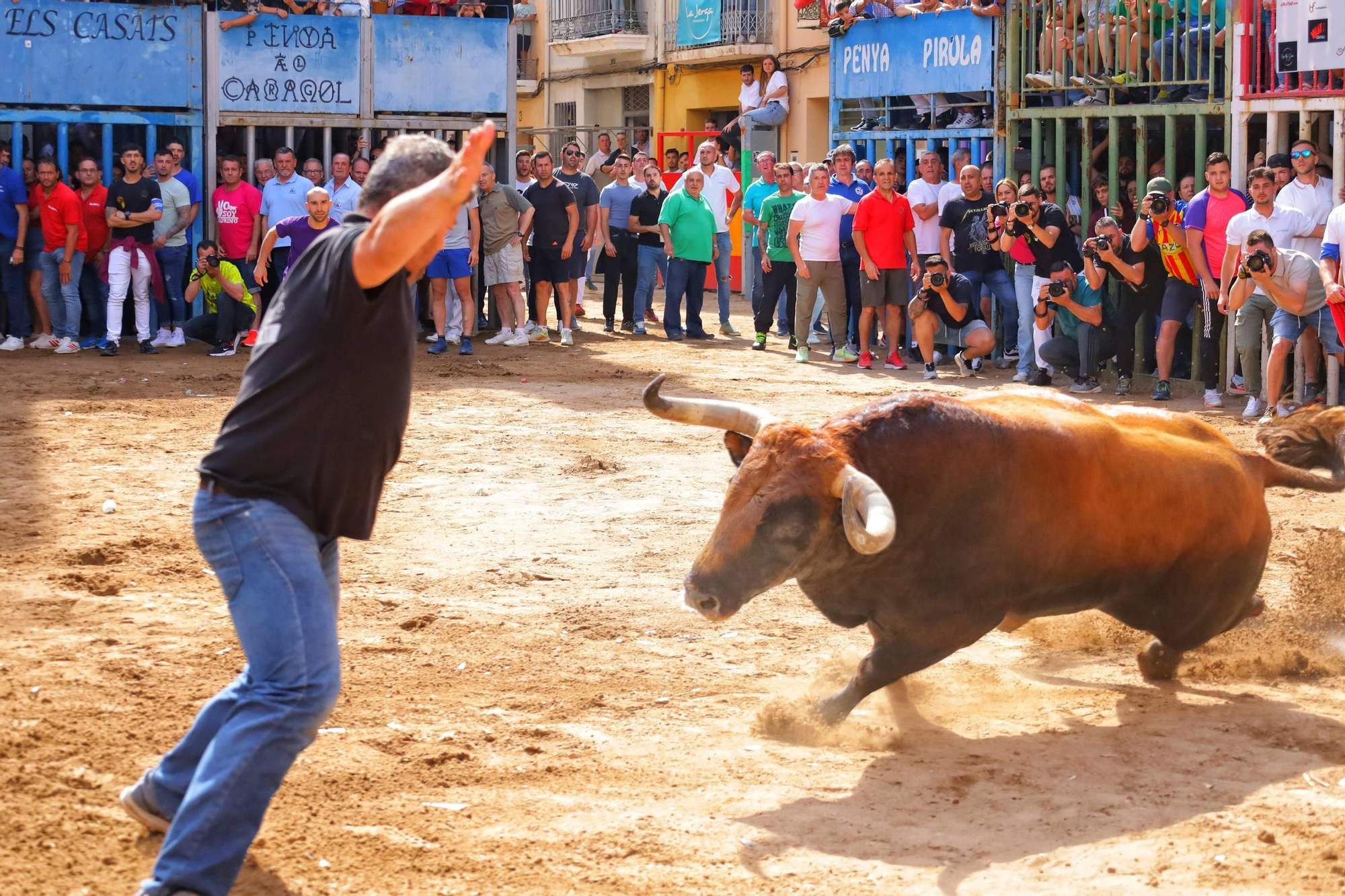 Búscate en la galería del segundo día de fiestas en Almassora