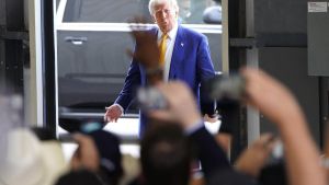 Trump promete más aranceles sobre China y México por el flujo de fentanilo e inmigrantes