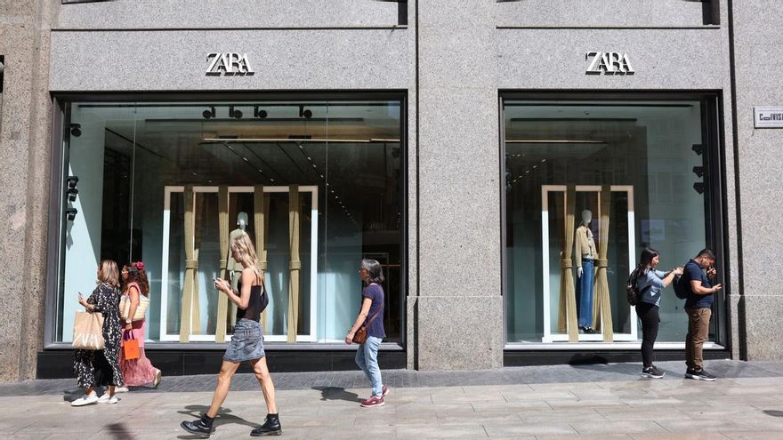 El vestido perfecto para tu graduación está en Zara y cuesta menos de 30 euros