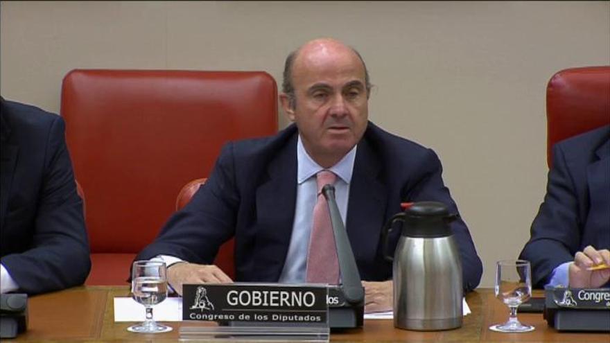 Guindos defiende la designación de Soria, pero admite que fue &quot;discrecional&quot;