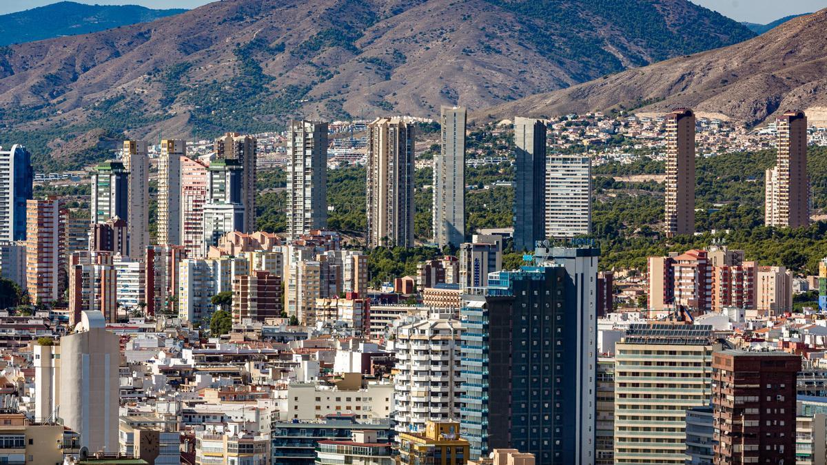 Bloques de apartamentos en la ciudad de Benidorm.