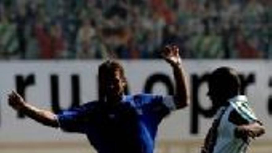 Un Xerez impotente se estrella contra el Compostela