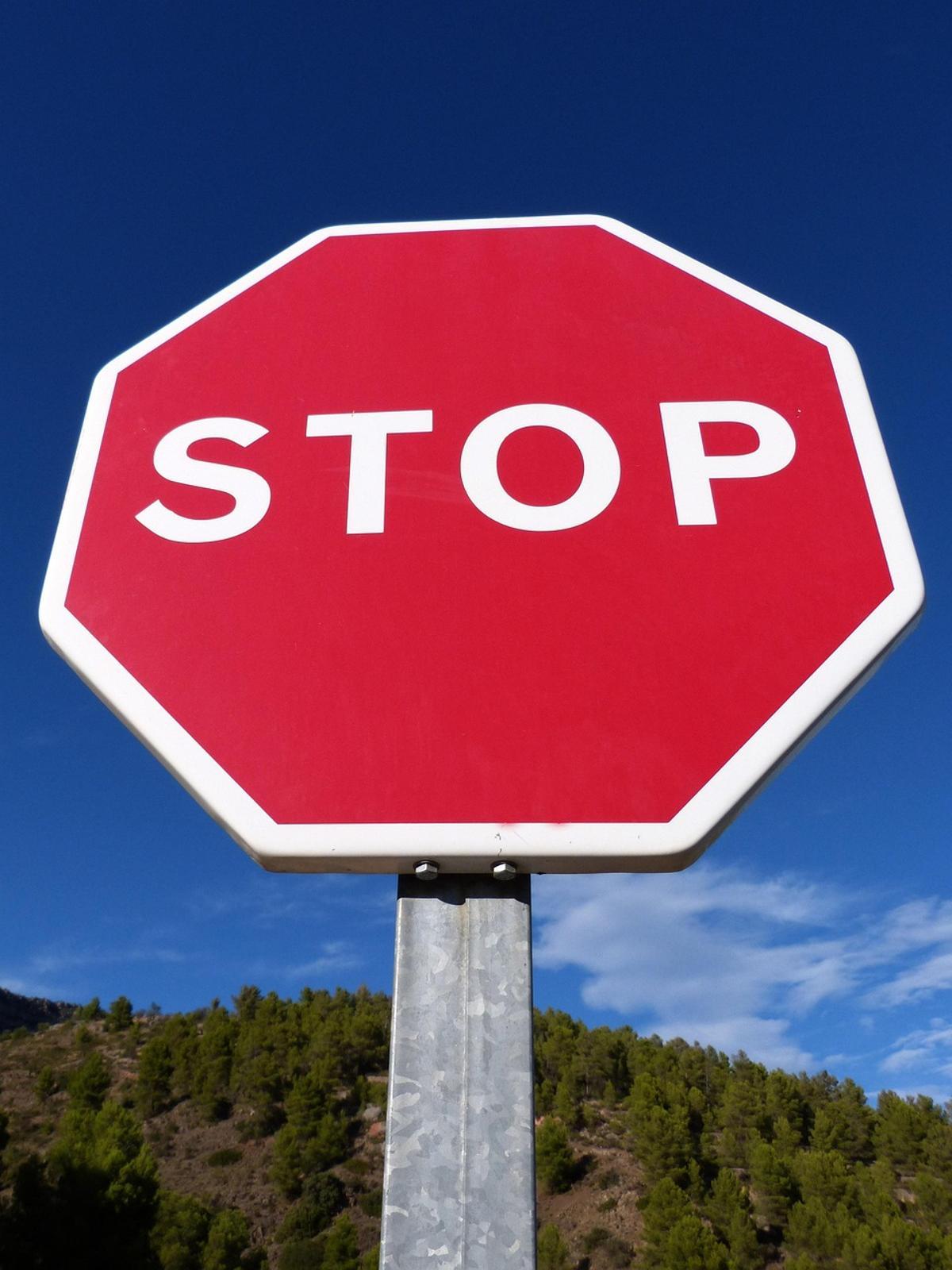 Señal de STOP vertical