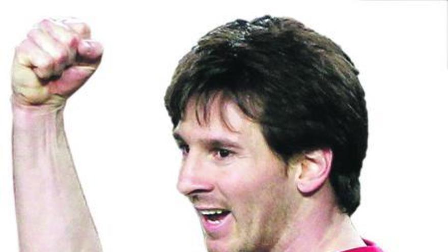 Messi celebra uno de los goles marcados ayer.
