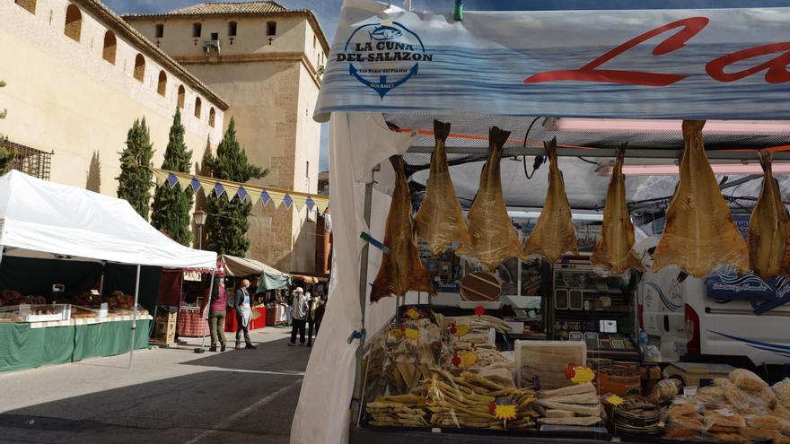 La Fira de Cocentaina prosigue con venta de vehículos, maquinaria agrícola y alimentación