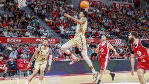 El Barça més feble tanca una ratxa negra de derrotes a Saragossa