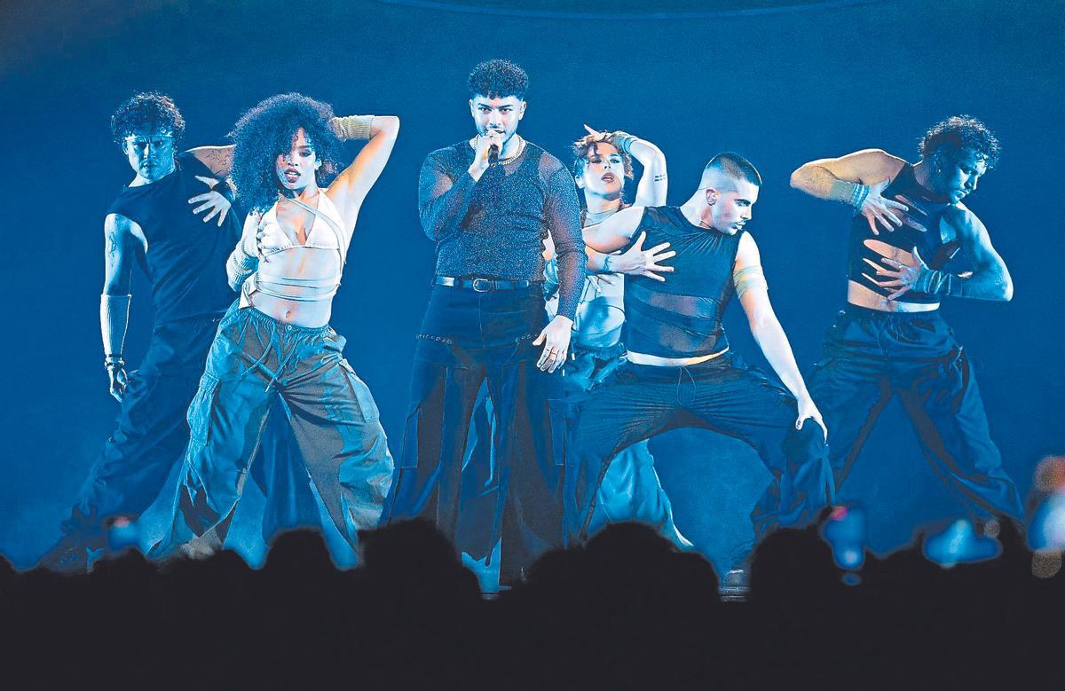 El artista Kenneth, durante su actuación en la primera semifinal del Benidorm Fest 2026, el pasado martes.