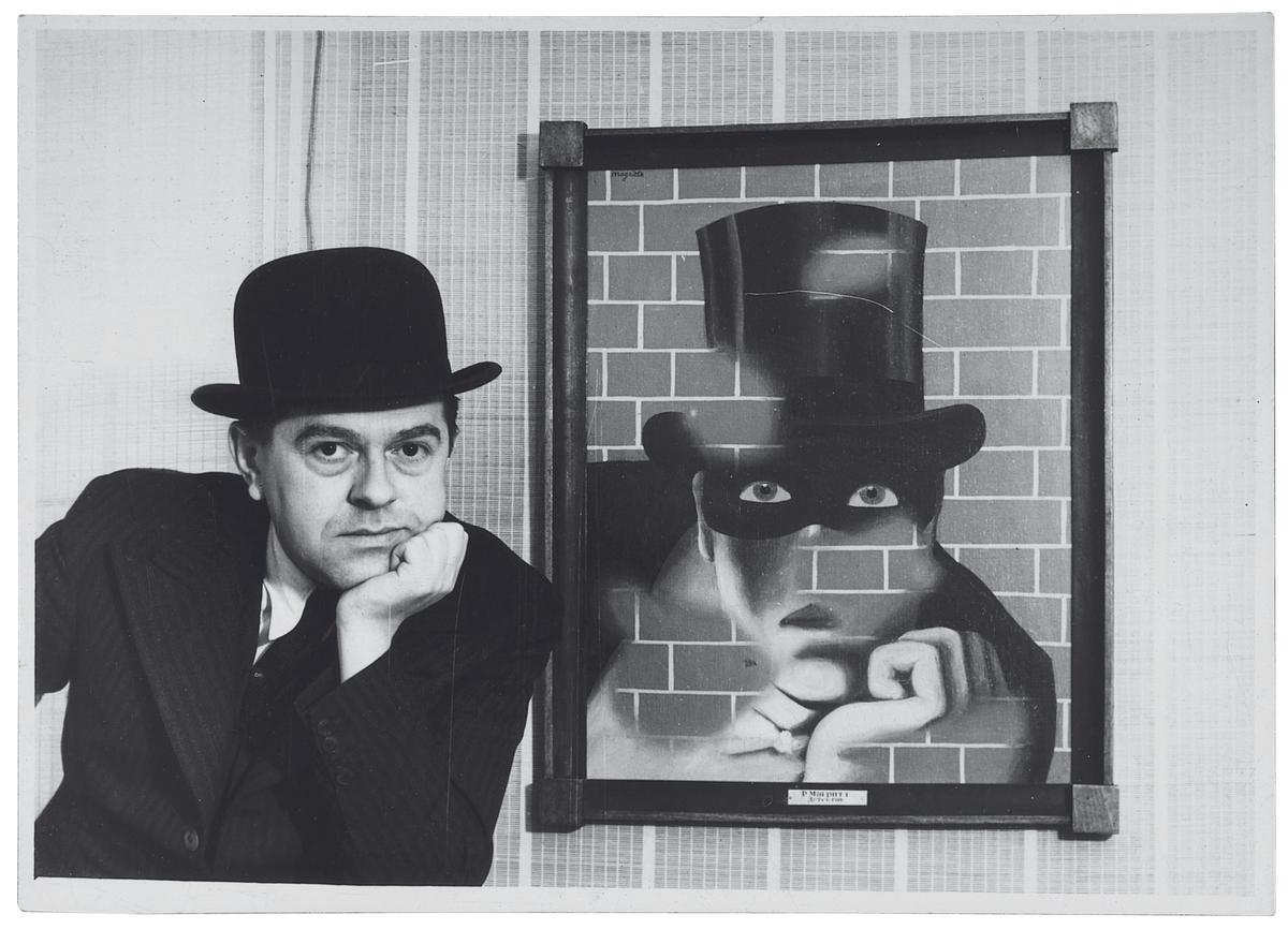 https___prensa.fundacionlacaixa.org_wp-content_uploads_2022_02_18-Rene-Magritte-and-The-Barbarian-1938.jpg