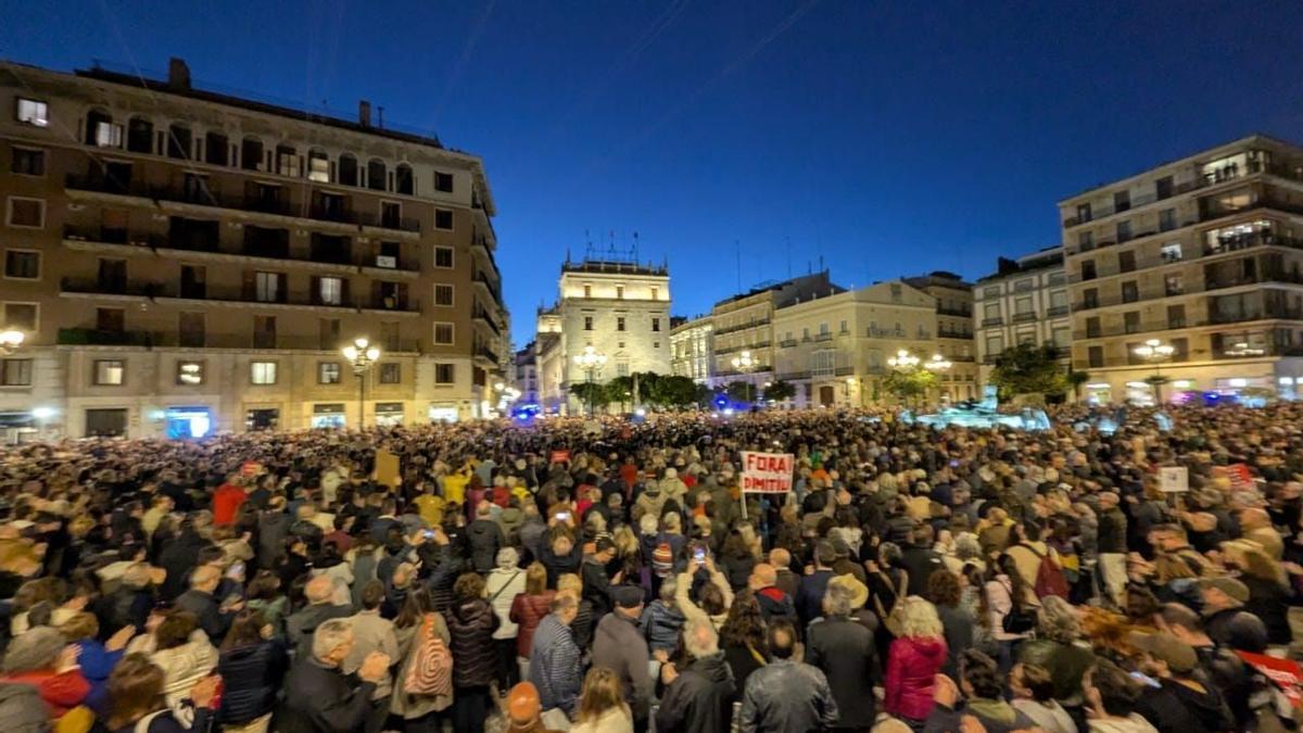 Séptima manifestación contra Mazón el lunes 28 de abril, festivo de Sant Vicent Ferrer