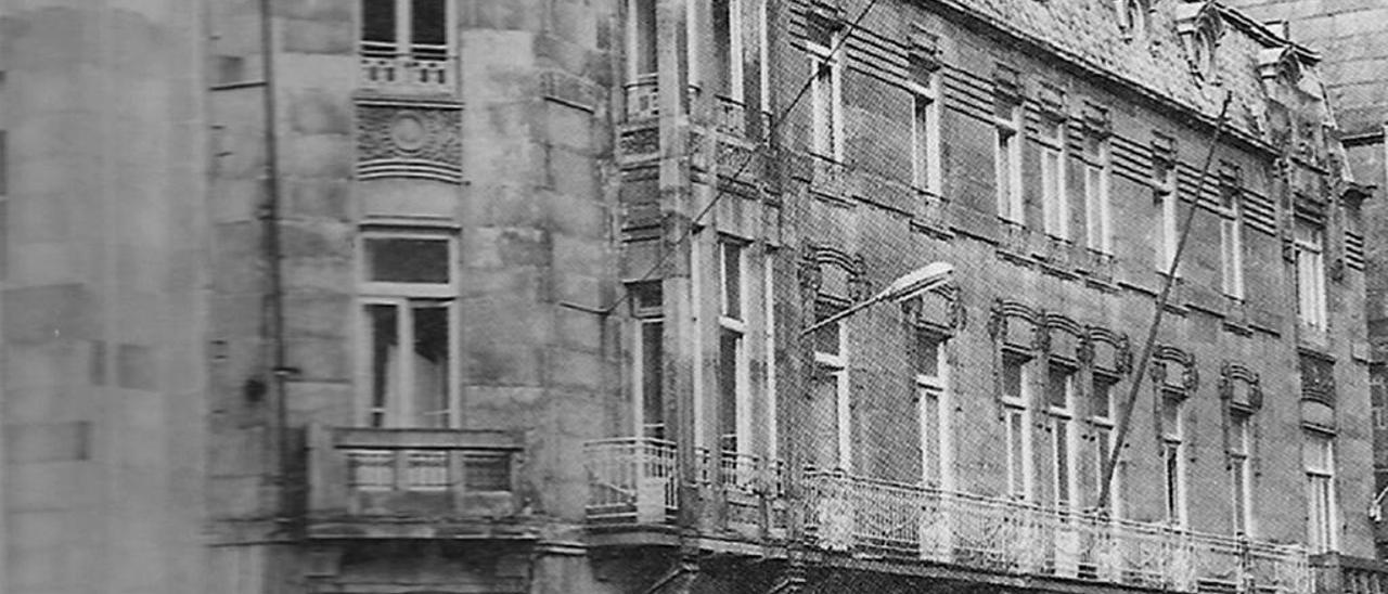 La casa de Manuel Bárcena en el centro de la ciudad, considerada como un icono arquitectónico.  // FdV