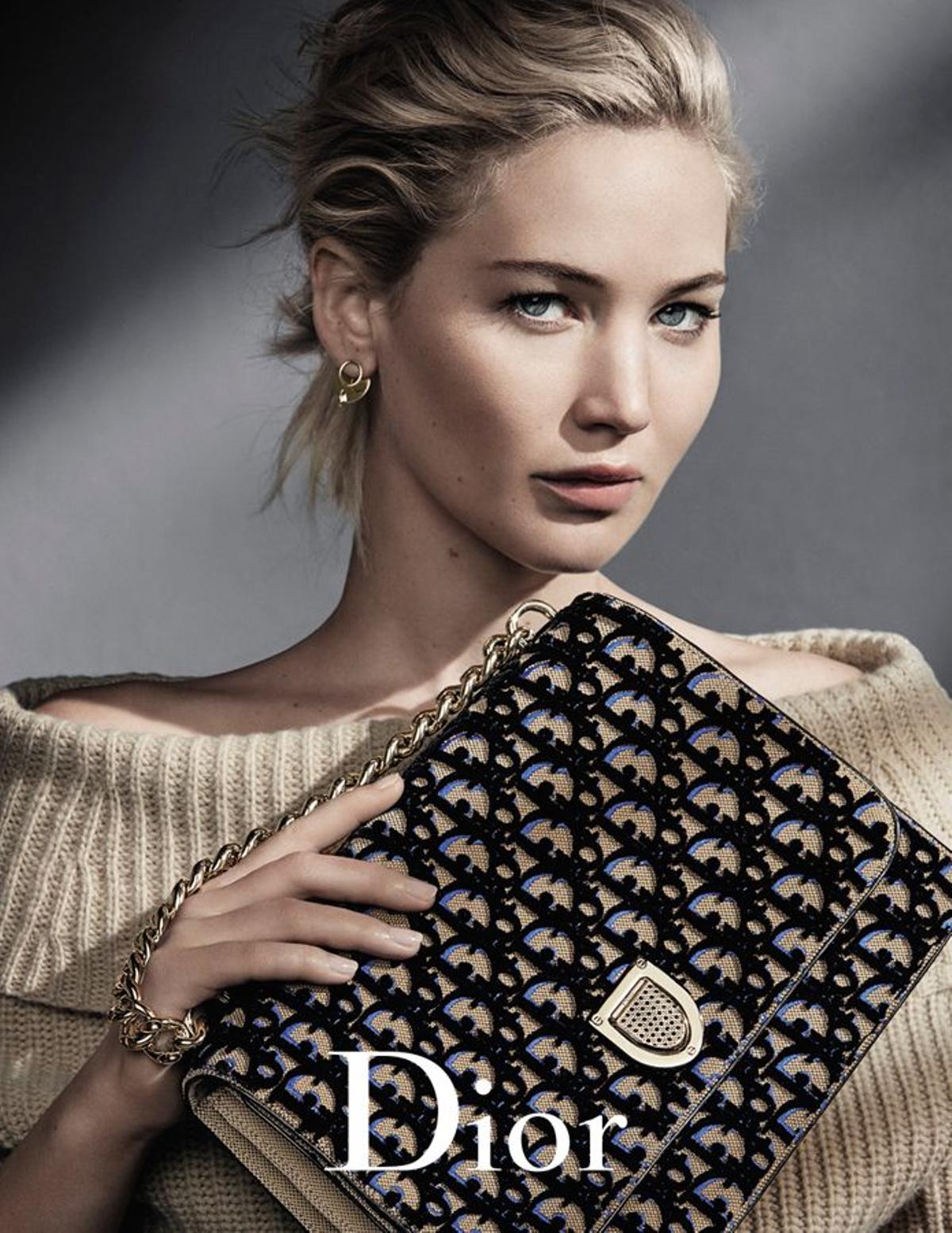 Jennifer Lawrence para Dior: un básico