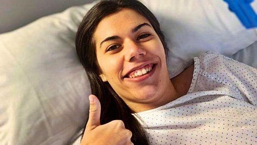 Laura Rivas, operada con éxito de su lesión en una rodilla