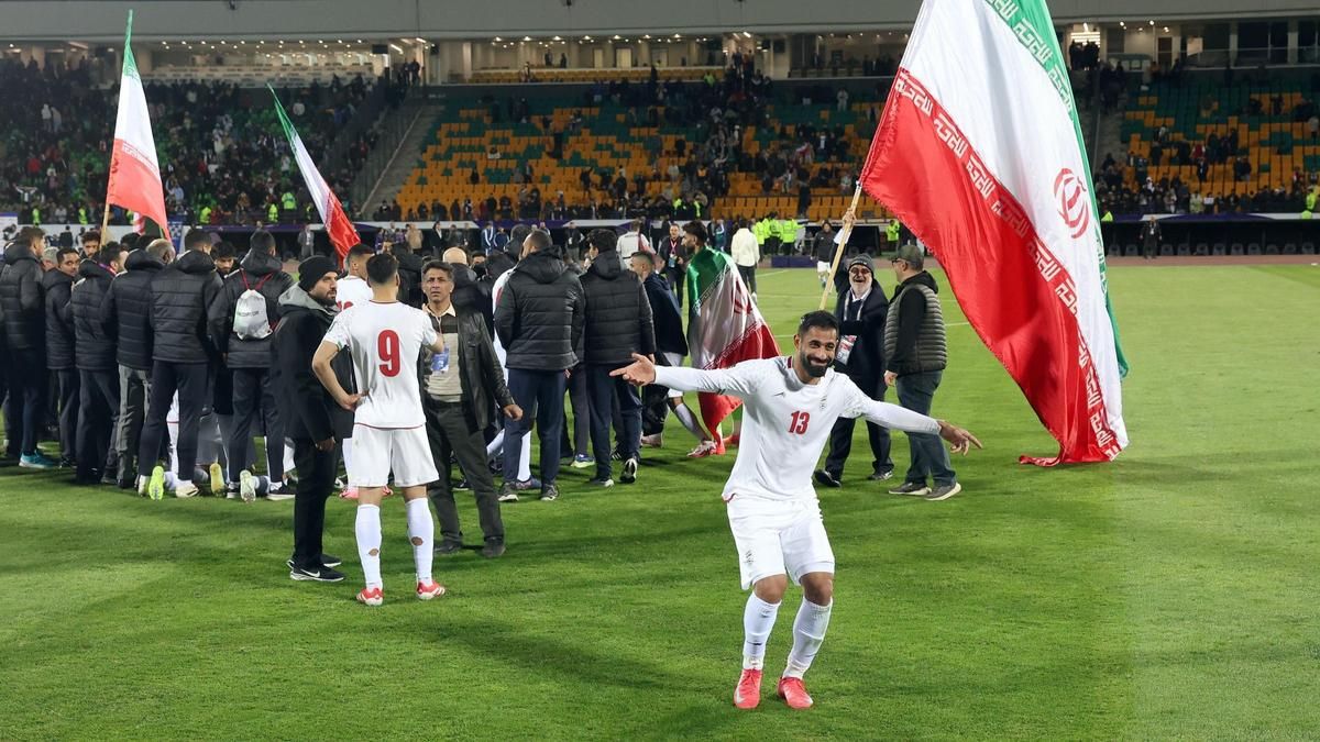 Irán celebra su pase al Mundial de 2026 con pequeños festejos e indiferencia
