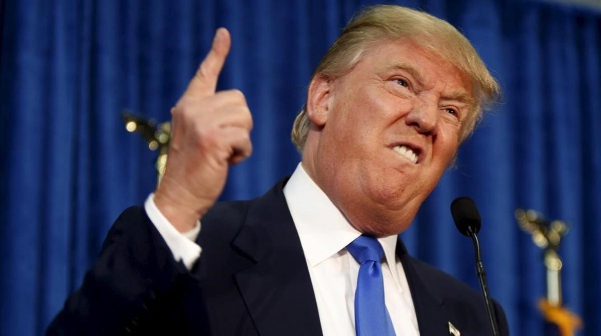 zentauroepp30262844 republican presidential candidate donald trump gestures and 170127192608