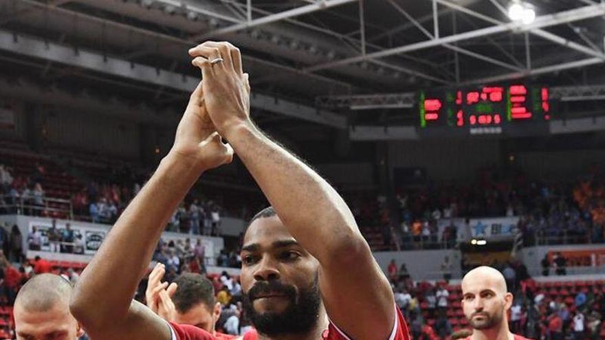 Gary Neal agradece el trabajo de sus compañeros para ser el máximo anotador