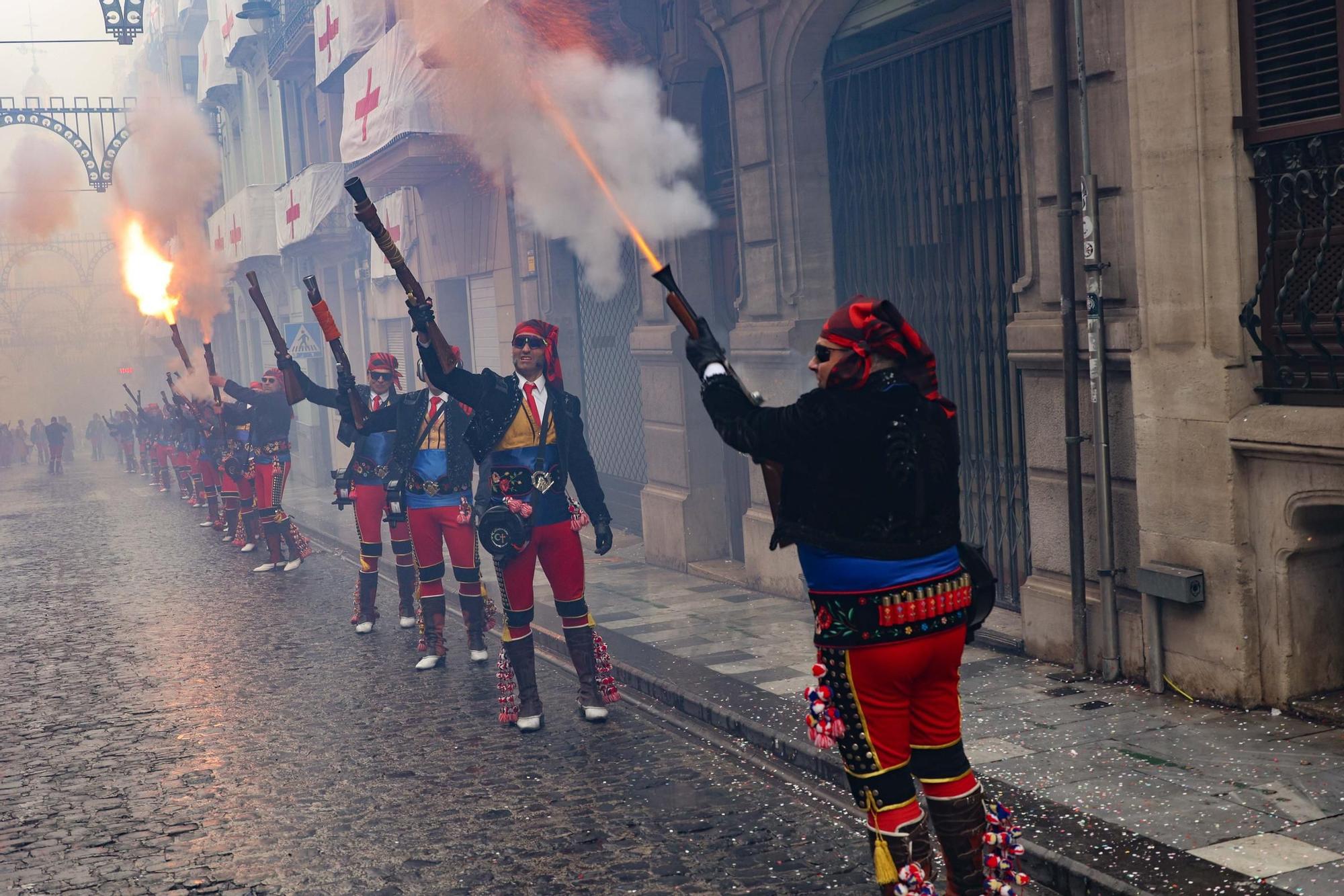 Moros y Cristianos de Alcoy: el Día del Alardo