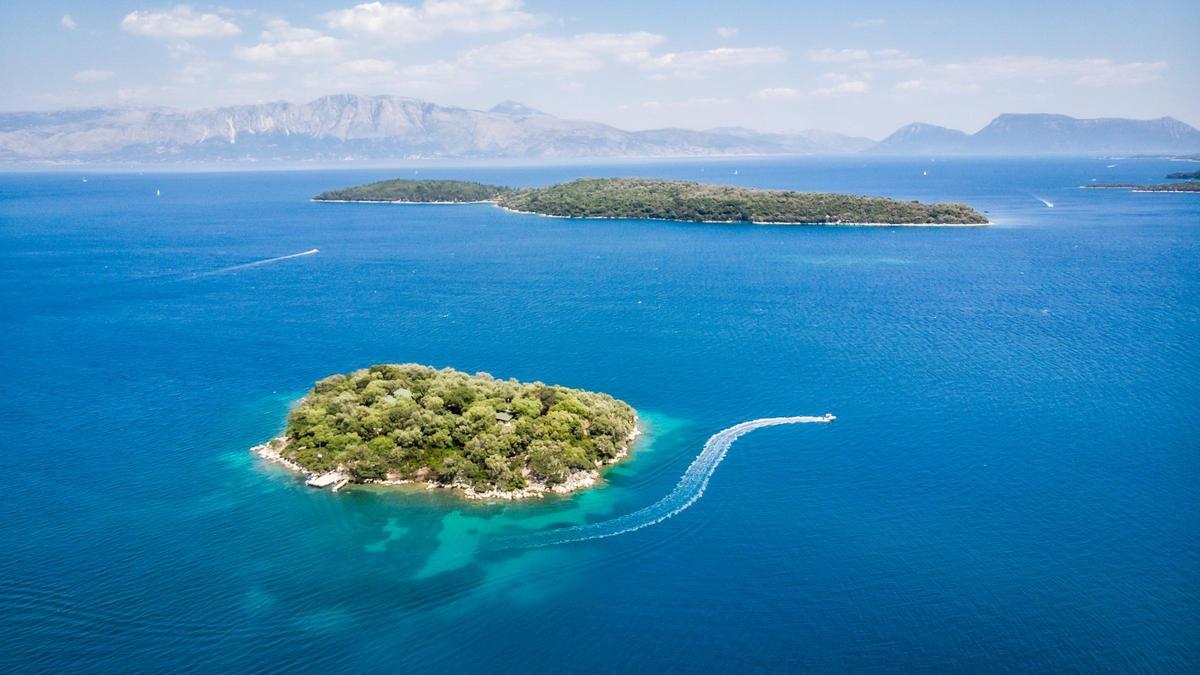 Varias islas perdidas en medio del océano.