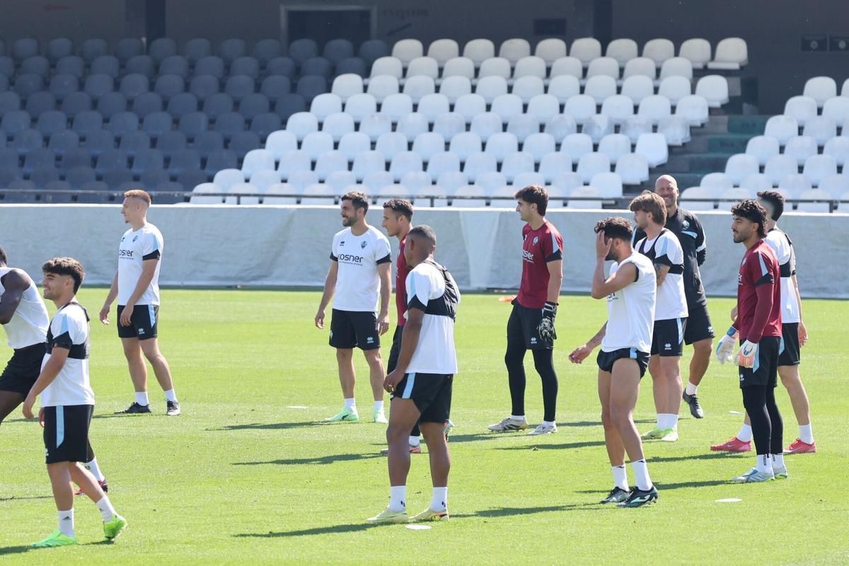 Galería | Entrenamiento: el CD Castellón prepara el duelo contra el Cádiz