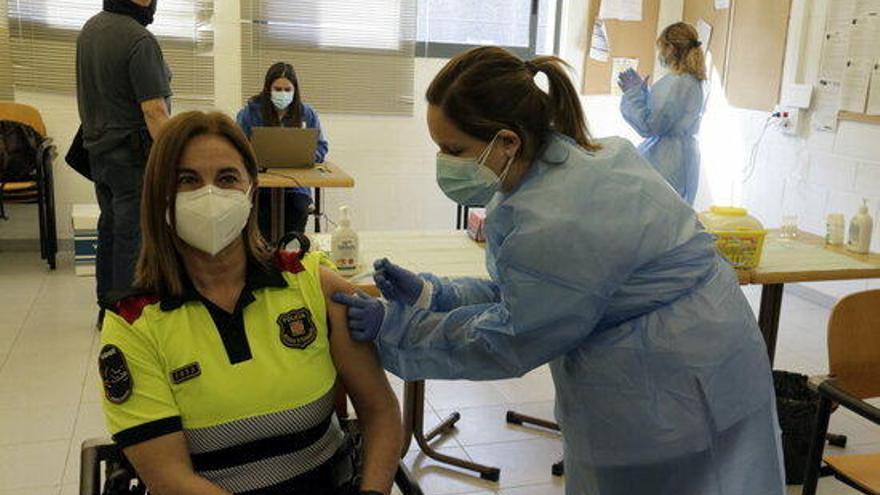 Comença la vacunació als Mossos d&#039;Esquadra de les comarques gironines