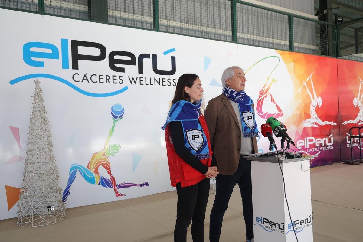 Presentación de la XII Gala Solidaria de Gimnasia Rítmica de El Perú Cáceres Wellness