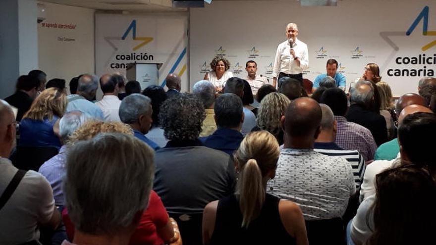 Un momento del Consejo Político Insular de CC, ayer en Santa Cruz de Tenerife.