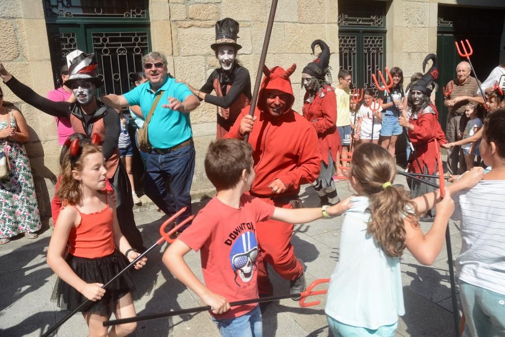 "O Demo" campa a sus anchas por Pontevedra