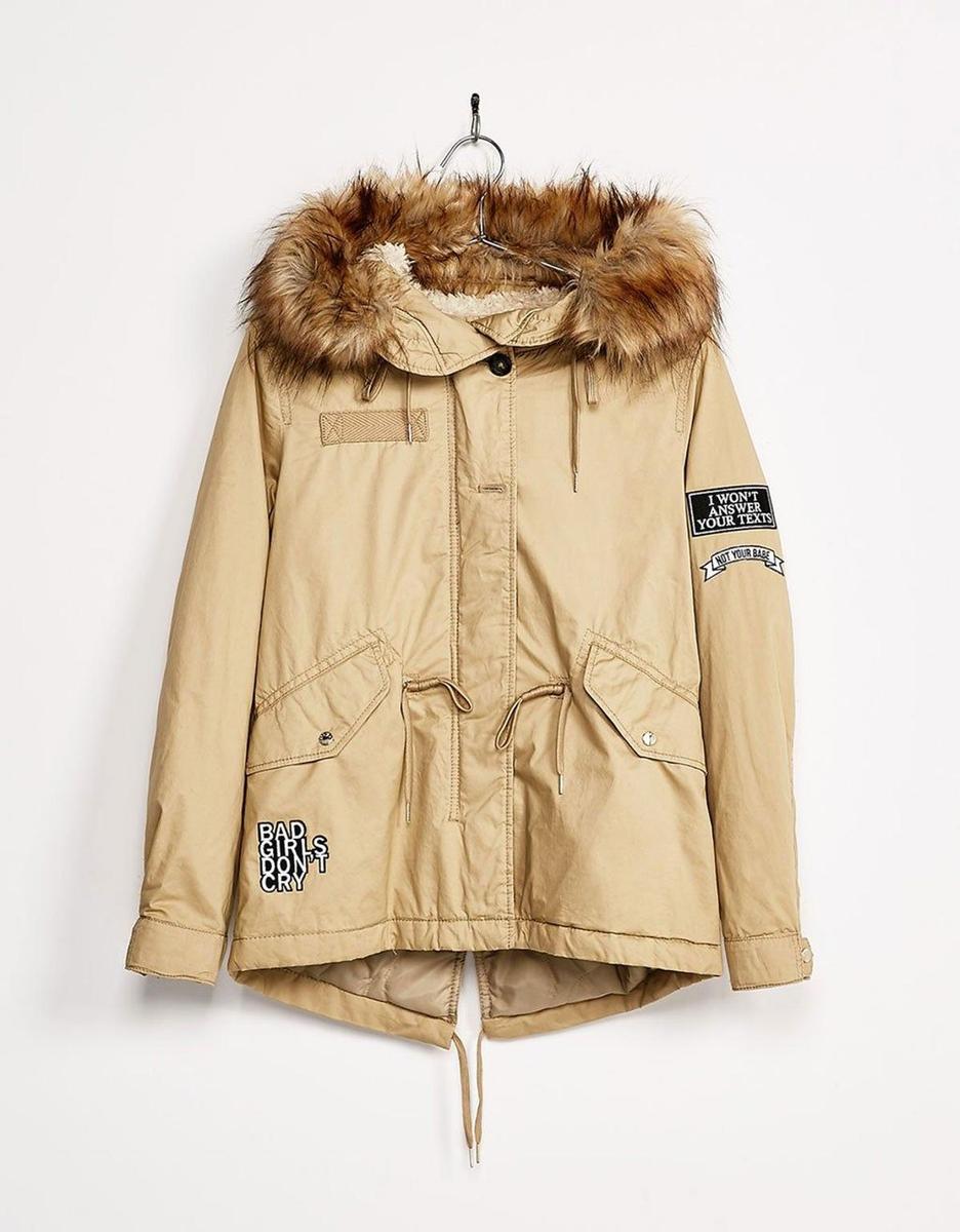 Parka con pelo de Bershka