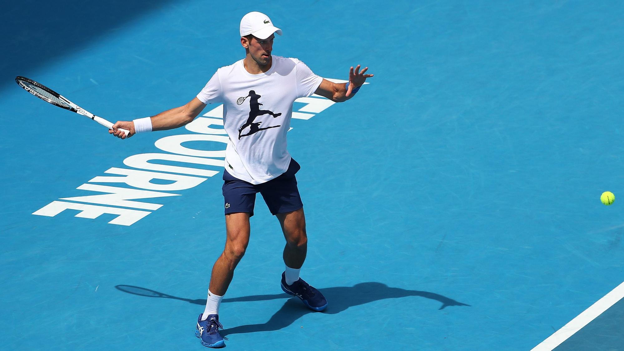 Melbourne (Australia), 11/01/2022.- Novak Djokovic of Serbia during a practice session ahead of the Australian Open, at Melbourne Park in Melbourne, Victoria, Australia, 11 January 2022. (Tenis, Abierto) EFE/EPA/KELLY DEFINA / POOL AUSTRALIA AND NEW ZEALAND OUT