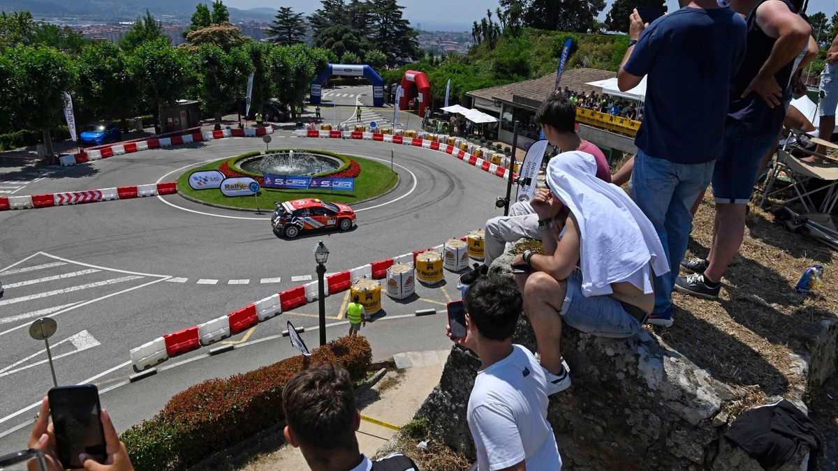 Las imágenes del último tramo del Rallye Rías Baixas.