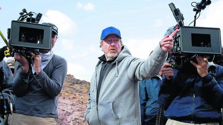 Ridley Scott recorre la Isla en busca de localizaciones para nuevos proyectos