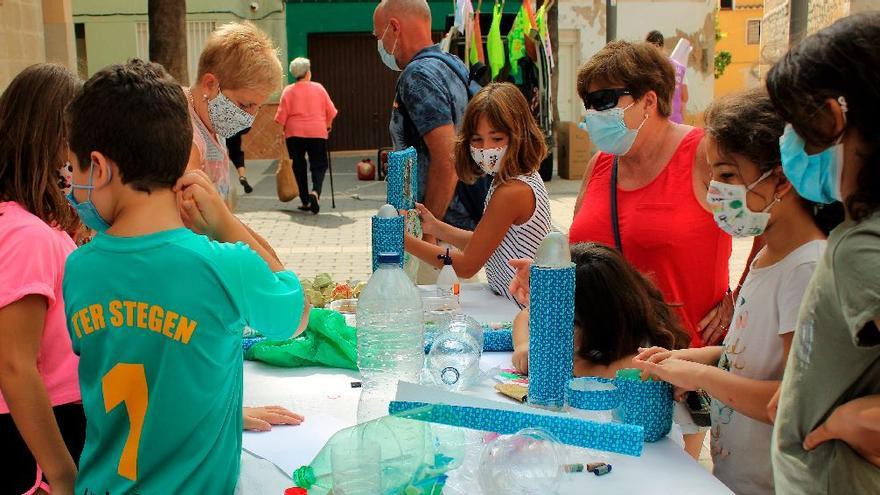 Los más pequeños de Alcalà también lo pasan en grande con las actividades programadas para ellos.