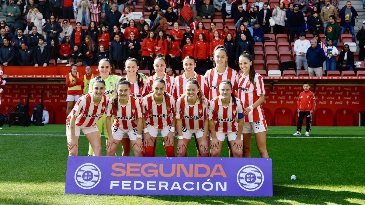 Así sonó el himno del Sporting en El Molinón antes del encuentro entre el Sporting Femenino y el Olímpico de León
