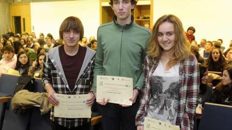 Tres estudiantes de Santiago ganan  la Olimpiada Gallega de Biología