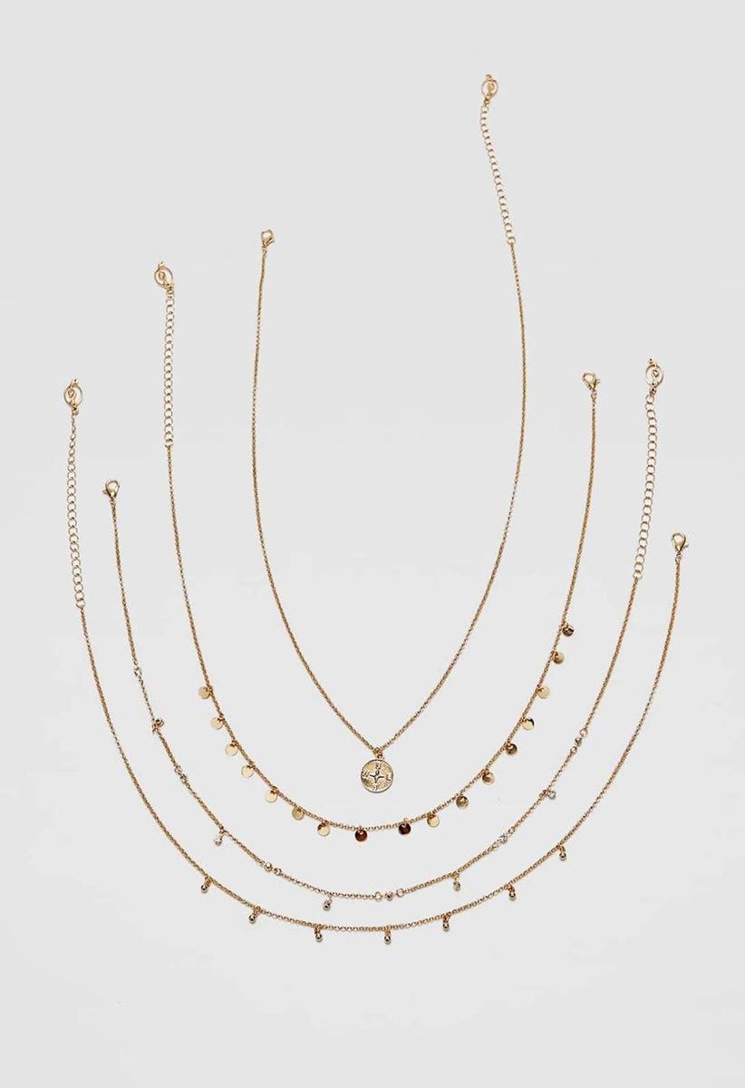 Set de collares dorados. (Precio: 7,99 euros)