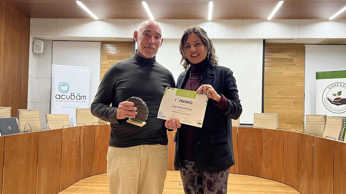 El paisajista Ángel Otero recogió en Tomiño el principal galardón de los Premios Xardín Galego