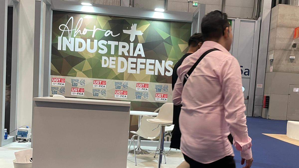 UGT fue el único sindicato que estuvo presente en la feria de la industria de la defensa FEINDEF,