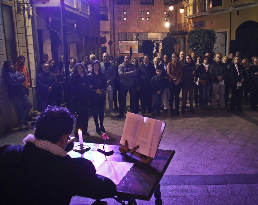 Los libros salen a la calle en Orihuela