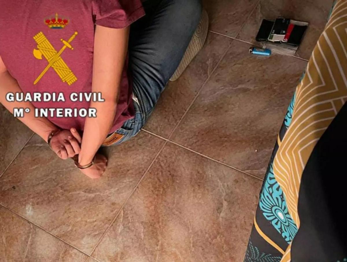 Momento de la detención de los principales sospechosos.