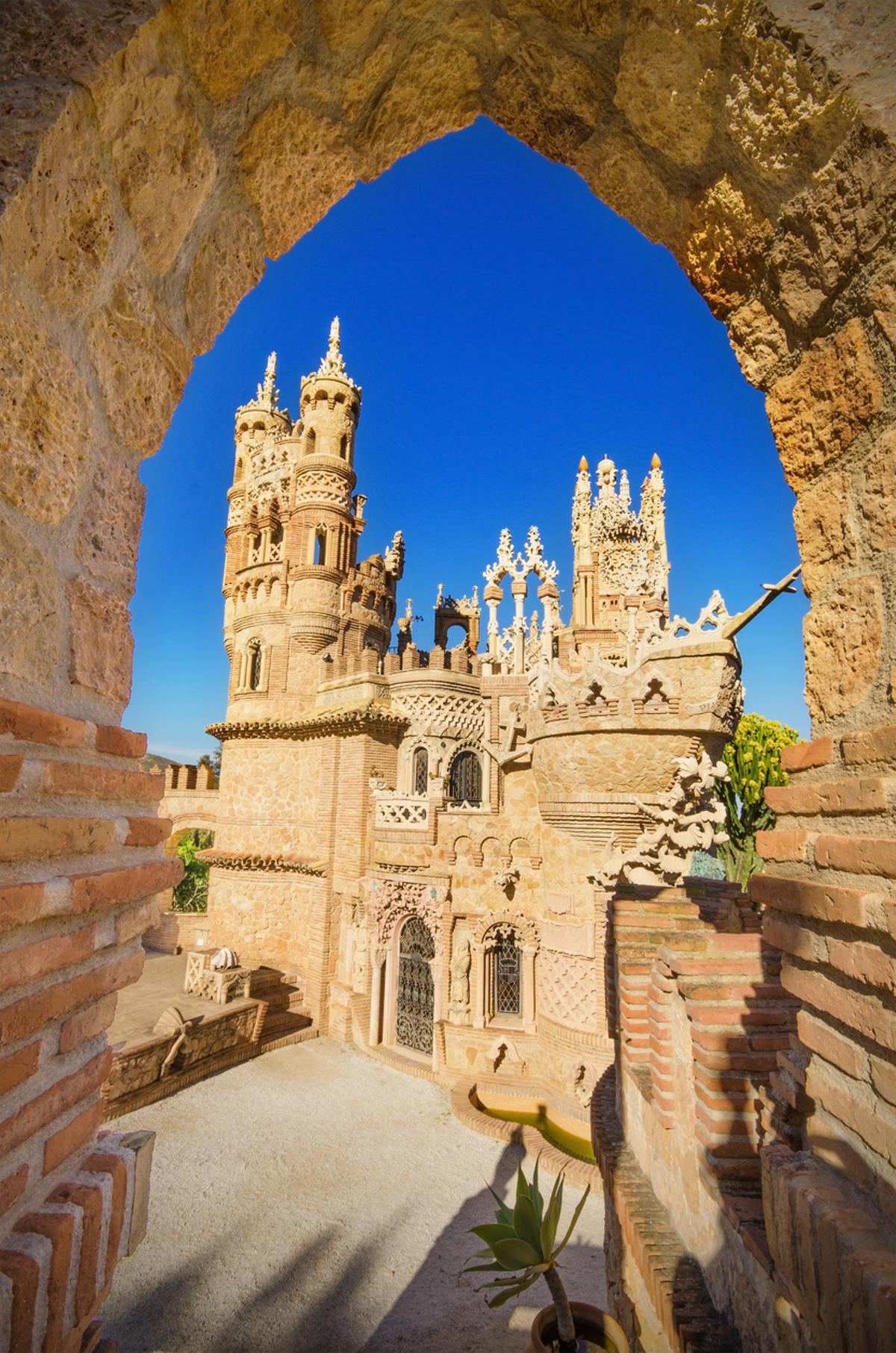 Monumento castillo de Colomares en Benalmadena, España