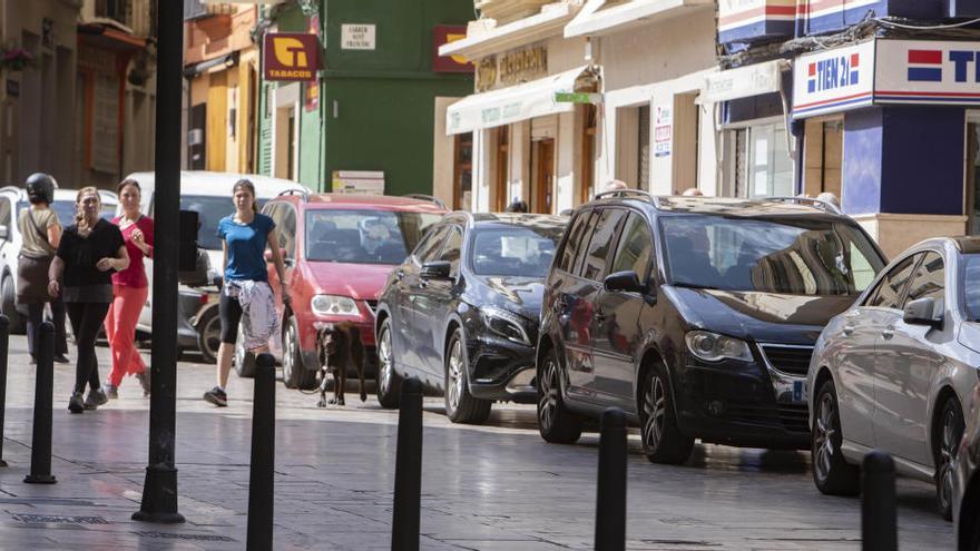 Xàtiva adjudica a una firma un estudio de la situación del comercio tras la crisis